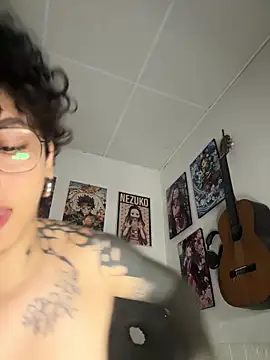Abby Evanns1 online show from May 13, 2026, 1:30 pm