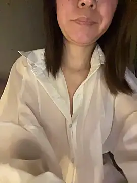LLLauren 999 online show from October 21, 2025, 3:13 pm