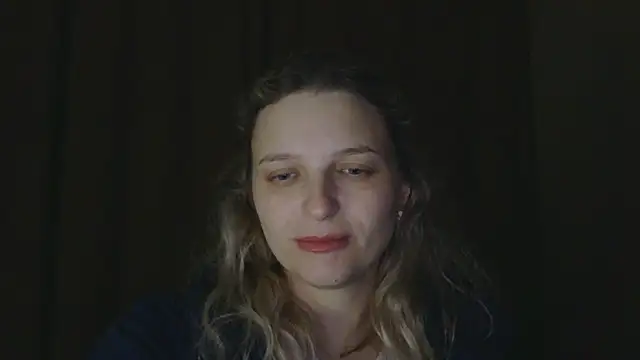 ElisSky301 online show from February 1, 2026, 9:46 pm