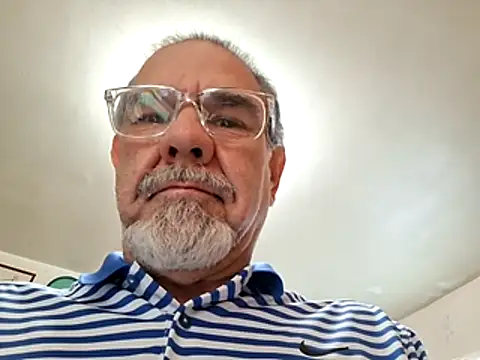 pena633 online show from November 15, 2025, 3:52 pm