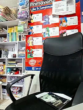 TamySweet69 online show from January 13, 2026, 5:29 pm