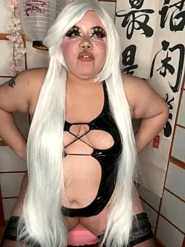 yum3doll online show from November 7, 2025, 8:42 pm