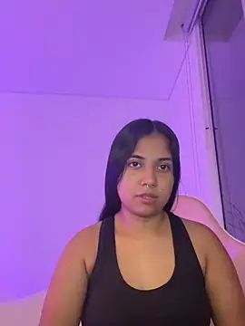 aly nicols online show from January 6, 2026, 5:44 am