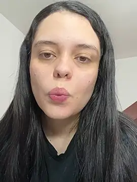 Selena Roa online show from January 17, 2026, 4:11 pm