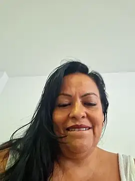 Snapshot of viviana-sexi chatting on February 8, 2026, 8:45 pm viviana-sexi online show from February 8, 2026, 8:45 pm