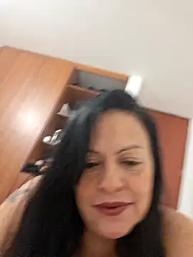 Snapshot of viviana-sexi chatting on April 24, 2026, 8:22 pm viviana-sexi online show from April 24, 2026, 8:22 pm