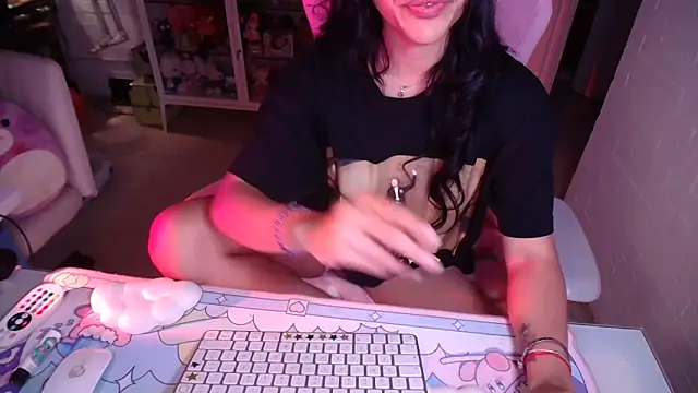 Snapshot of kaithra chatting on February 5, 2026, 12:15 am kaithra online show from February 5, 2026, 12:15 am