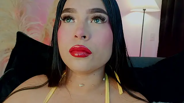 mia roux1 online show from January 7, 2026, 10:56 pm