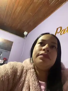 Snapshot of PaulaCruz01 chatting on November 20, 2025, 1:17 am PaulaCruz01 online show from November 20, 2025, 1:17 am