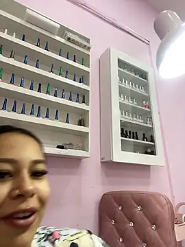 Snapshot of PaulaCruz01 chatting on December 13, 2025, 8:47 pm PaulaCruz01 online show from December 13, 2025, 8:47 pm