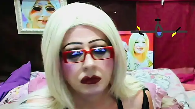Snapshot of horni4luv chatting on April 17, 2026, 8:56 pm horni4luv online show from April 17, 2026, 8:56 pm