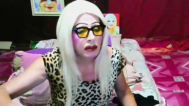 Snapshot of horni4luv chatting on April 18, 2026, 9:04 pm horni4luv online show from April 18, 2026, 9:04 pm