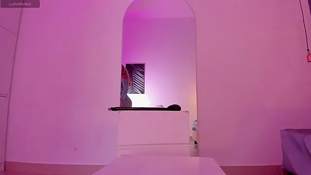 Snapshot of Miss_ambrer_ chatting on January 15, 2026, 4:39 am Miss ambrer online show from January 15, 2026, 4:39 am