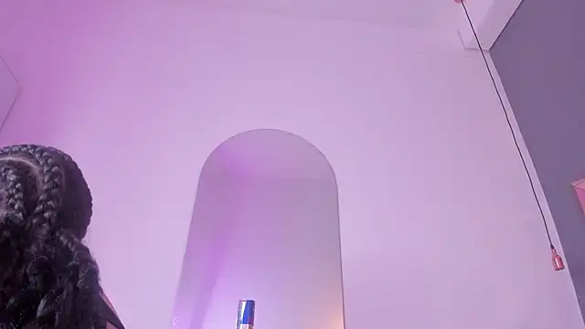 Snapshot of Miss_ambrer_ chatting on February 14, 2026, 8:16 pm Miss ambrer online show from February 14, 2026, 8:16 pm