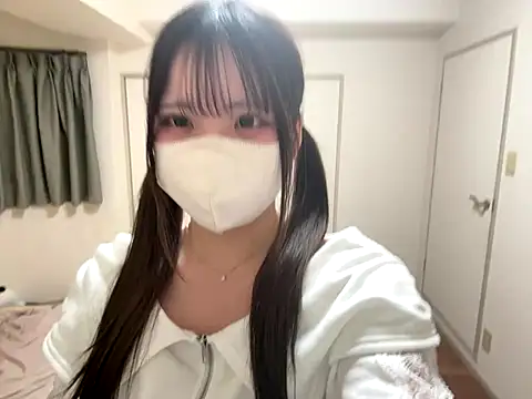 pomu chan online show from January 15, 2026, 11:04 am