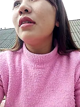 -Lanaa- online show from December 21, 2025, 7:59 am