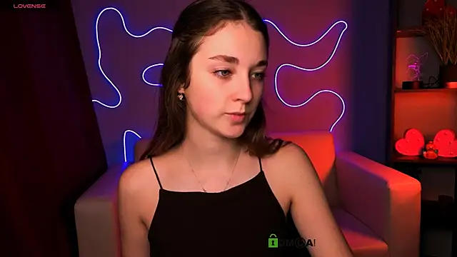 alisabliss online show from December 19, 2025, 8:05 pm