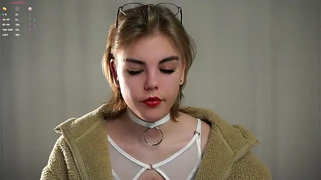 MelodyBaur online show from January 13, 2026, 12:21 pm