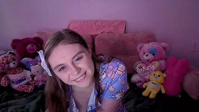 Snapshot of daddysprincess731 chatting on May 11, 2026, 12:16 am daddysprincess731 online show from May 11, 2026, 12:16 am