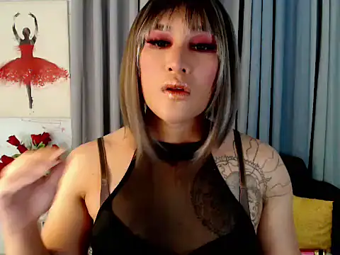 KeraMitenaa online show from October 27, 2025, 9:24 am