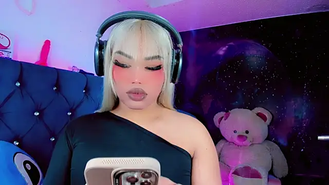 Snapshot of Alannys_xHotx chatting on February 27, 2026, 11:38 pm Alannys xHotx online show from February 27, 2026, 11:38 pm