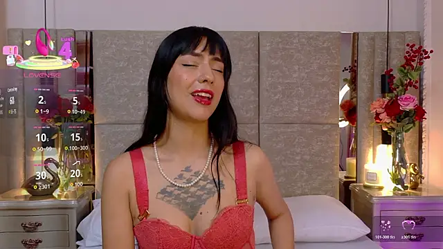 Penelope-Cross online show from February 21, 2026, 2:29 pm