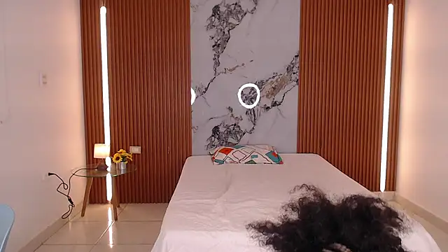 Snapshot of rosselyn_ chatting on February 8, 2026, 12:19 pm rosselyn online show from February 8, 2026, 12:19 pm