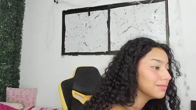 emily stars1 online show from January 17, 2026, 10:42 am