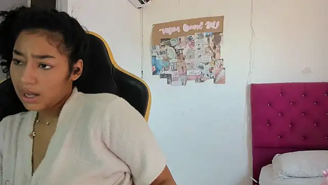 emily stars1 online show from April 2, 2026, 6:49 pm