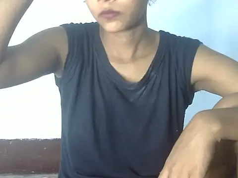 Snapshot of Bhan3 chatting on October 25, 2025, 2:13 pm Bhan3 online show from October 25, 2025, 2:13 pm