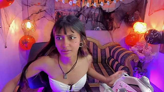 Noa clk online show from November 2, 2025, 5:21 am