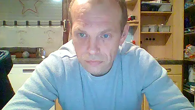 tommy3300 online show from January 8, 2026, 5:21 am