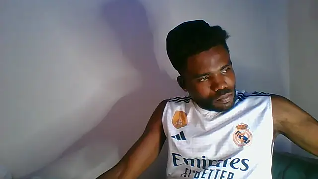Snapshot of Suamyst_25 chatting on July 3, 2026, 5:58 am Suamyst 25 online show from July 3, 2026, 5:58 am