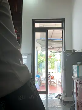 Emily-y online show from December 1, 2025, 4:17 am