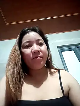 Tinilove68 online show from October 22, 2025, 11:32 am