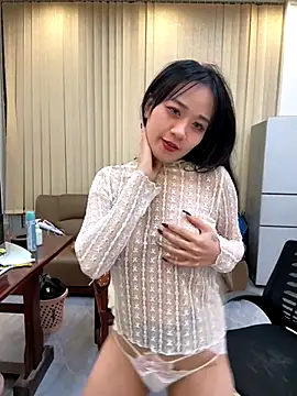 Snapshot of vivi-tara chatting on December 14, 2025, 2:00 pm vivi-tara online show from December 14, 2025, 2:00 pm