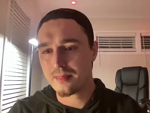 andrenoma427 online show from November 7, 2025, 4:34 am