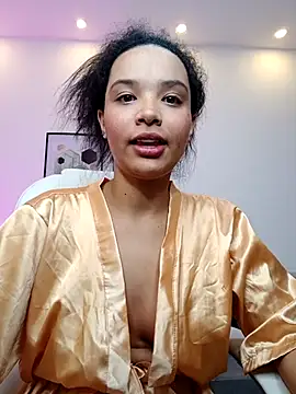 ayshel-coop online show from October 24, 2025, 5:26 am