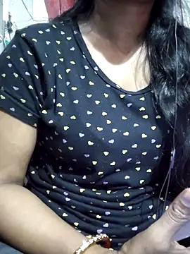 Snapshot of Ezabelljohn chatting on February 19, 2026, 3:30 pm Ezabelljohn online show from February 19, 2026, 3:30 pm