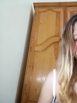 Snapshot of indilasixeey chatting on November 9, 2025, 7:01 pm indilasixeey online show from November 9, 2025, 7:01 pm