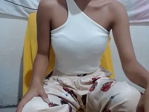 Starluviesn online show from January 13, 2026, 2:28 am