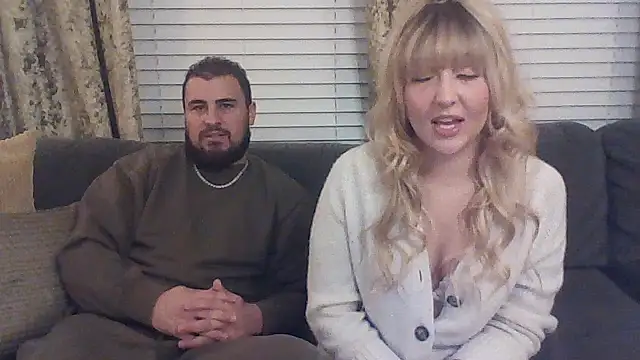 Snapshot of assstrogirl chatting on December 2, 2025, 9:36 am assstrogirl online show from December 2, 2025, 9:36 am