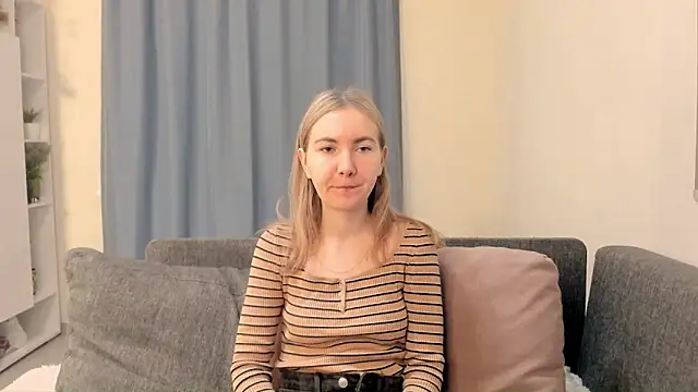 CathyHeximer online show from December 16, 2025, 7:35 am