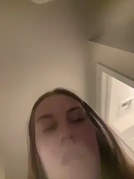 Snapshot of elliepixie chatting on February 10, 2026, 3:21 am elliepixie online show from February 10, 2026, 3:21 am