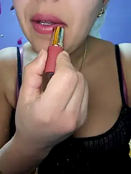 Sexy-girl online show from March 3, 2026, 8:15 pm