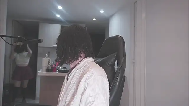 dan and daya online show from November 10, 2025, 2:21 am