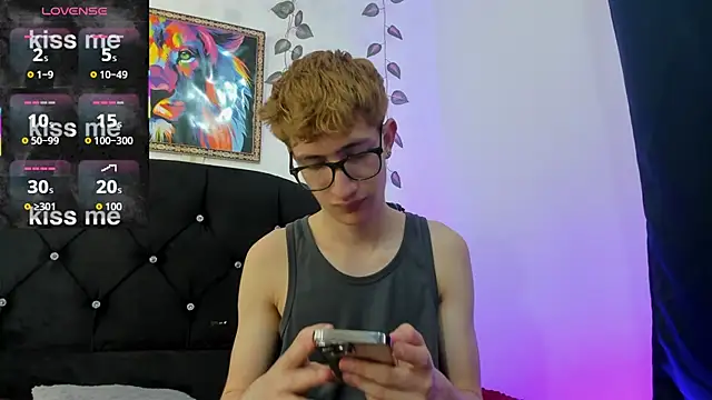 Erick Taylor3 online show from November 17, 2025, 6:14 pm