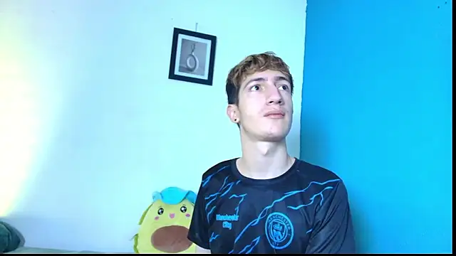 Erick Taylor3 online show from March 18, 2026, 8:45 pm