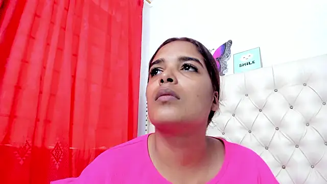 Snapshot of celena_wonder chatting on June 24, 2026, 7:35 pm celena wonder online show from June 24, 2026, 7:35 pm
