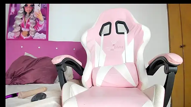 Snapshot of alahia66 chatting on February 13, 2026, 1:01 am alahia66 online show from February 13, 2026, 1:01 am